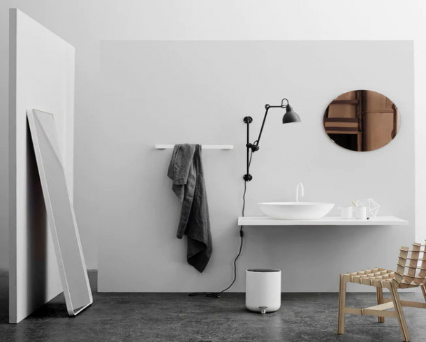 NORM FLOOR MIRROR